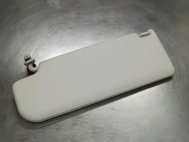 bontott SKODA FABIA II Jobb Napellenző