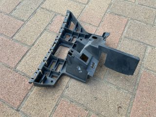 bontott SKODA FABIA II Jobb Sárvédő Oldaltartó