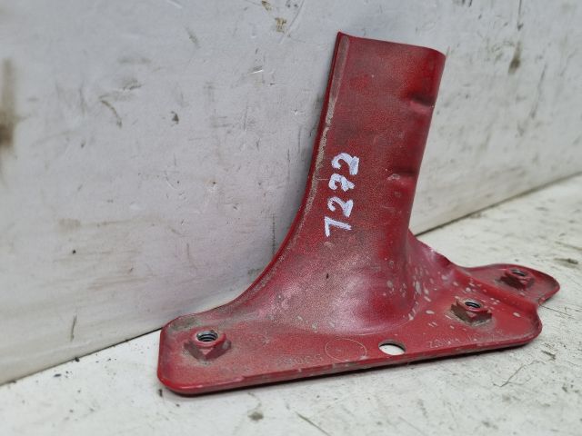 bontott SKODA FABIA II Jobb Sárvédő Oldaltartó