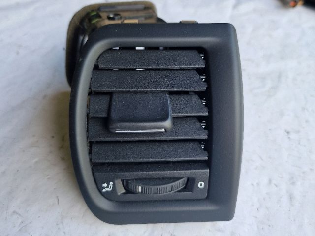 bontott SKODA FABIA II Jobb Szellőző