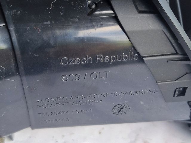 bontott SKODA FABIA II Jobb Szellőző