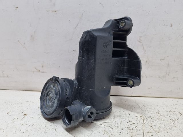 bontott SKODA FABIA II Kartergáz Visszavezető Ház