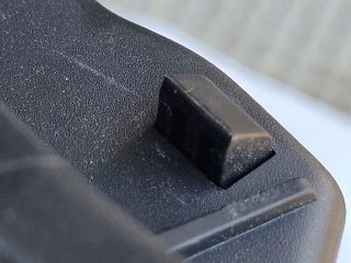 bontott SKODA FABIA II Kesztyűtartó Ajtó