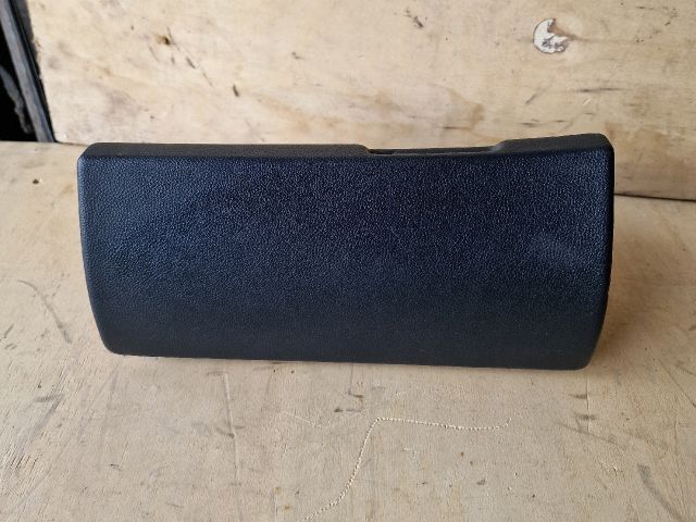 bontott SKODA FABIA II Kesztyűtartó