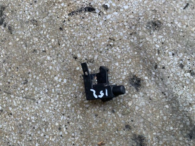 bontott SKODA FABIA II Kézifék Kapcsoló