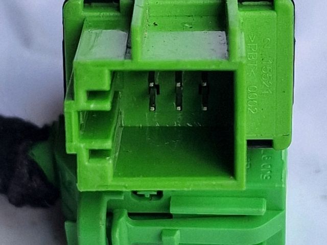 bontott SKODA FABIA II Kipörgésgátló Kapcsoló