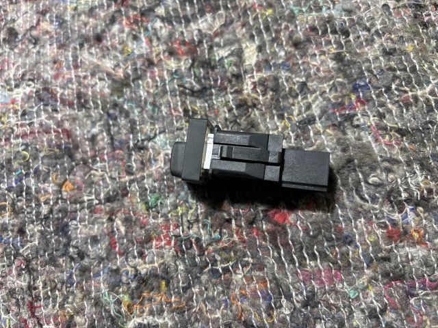 bontott SKODA FABIA II Kipörgésgátló Kapcsoló