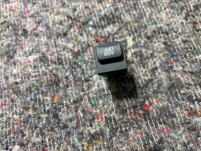 bontott SKODA FABIA II Kipörgésgátló Kapcsoló