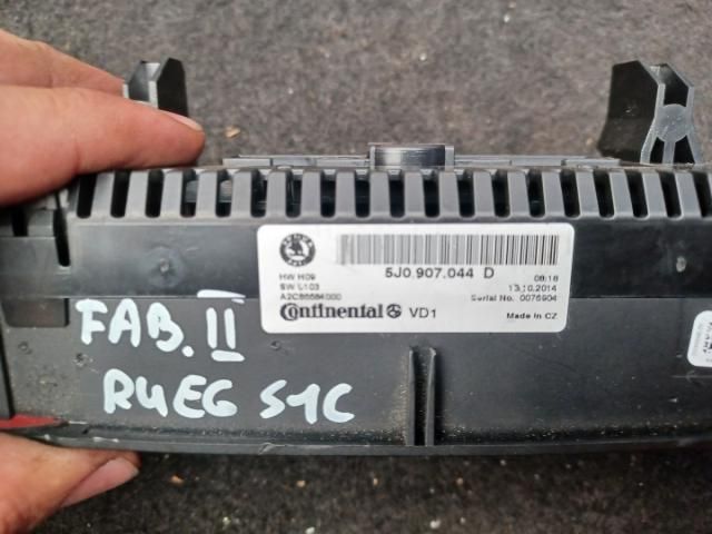 bontott SKODA FABIA II Klíma Kapcsoló