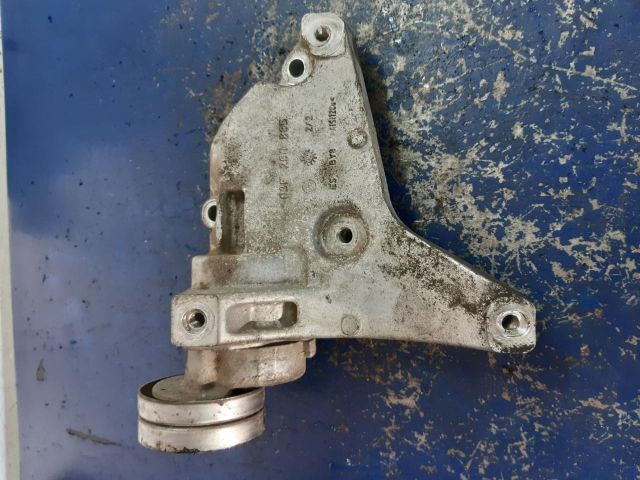 bontott SKODA FABIA II Klíma Tartó Bak