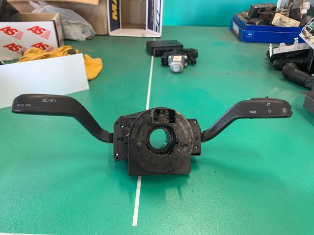 bontott SKODA FABIA II Komplett Kormánykapcsoló (Bajuszkapcsoló)