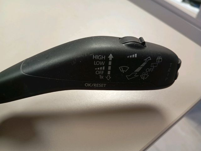 bontott SKODA FABIA II Komplett Kormánykapcsoló (Bajuszkapcsoló)