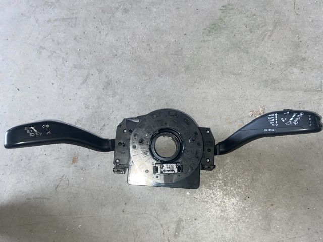 bontott SKODA FABIA II Komplett Kormánykapcsoló (Bajuszkapcsoló)