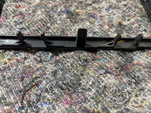 bontott SKODA FABIA II Középkonzol Keret