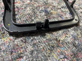 bontott SKODA FABIA II Középkonzol Keret