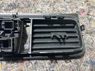 bontott SKODA FABIA II Középső Szellőző Keret