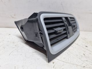 bontott SKODA FABIA II Középső Szellőző