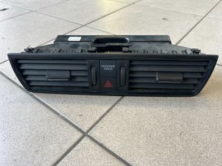 bontott SKODA FABIA II Középső Szellőző