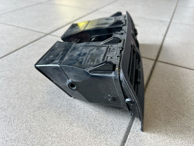 bontott SKODA FABIA II Középső Szellőző