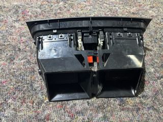 bontott SKODA FABIA II Középső Szellőző