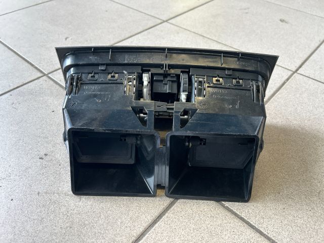 bontott SKODA FABIA II Középső Szellőző