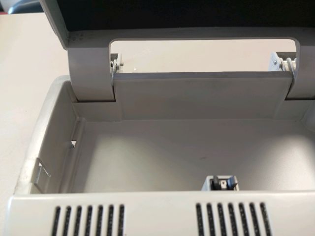 bontott SKODA FABIA II Középső Szemüvegtartó