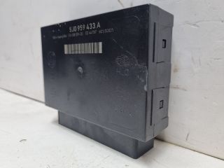 bontott SKODA FABIA II Központizár Elektronika