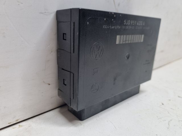 bontott SKODA FABIA II Központizár Elektronika