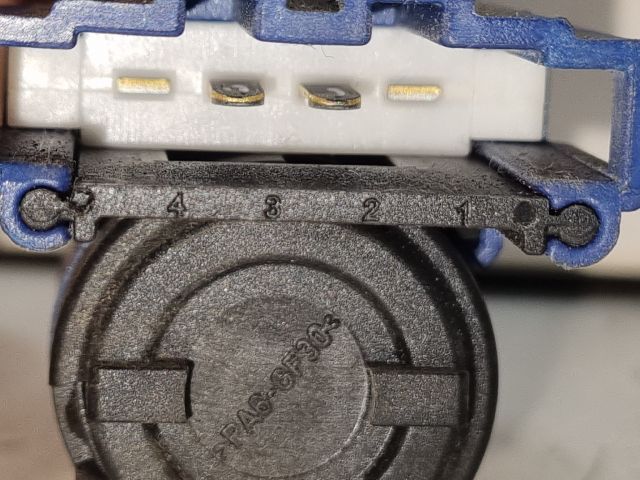 bontott SKODA FABIA II Kuplung Pedál Kapcsoló