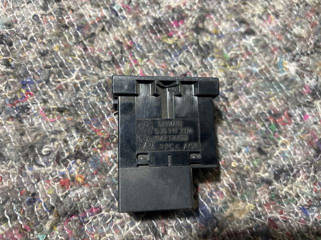 bontott SKODA FABIA II Légzsák Kapcsoló