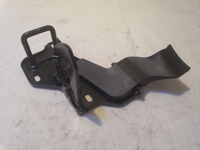 bontott SKODA FABIA II Motorháztető Biztonsági Kampó