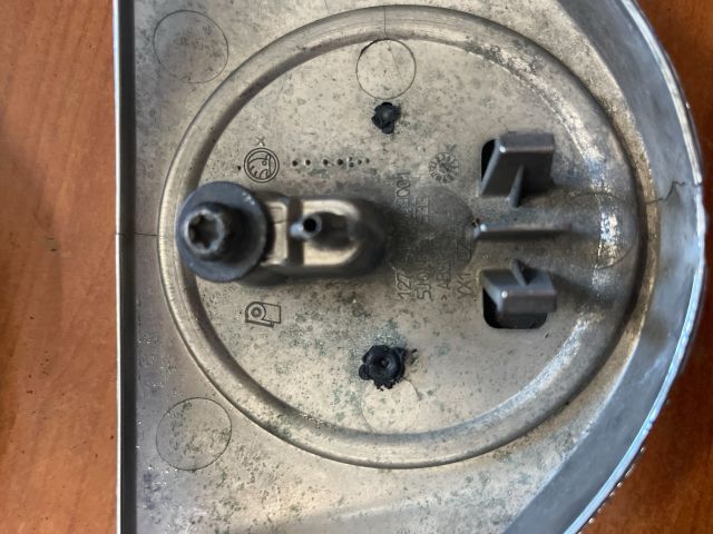 bontott SKODA FABIA II Motorháztető Díszléc Első