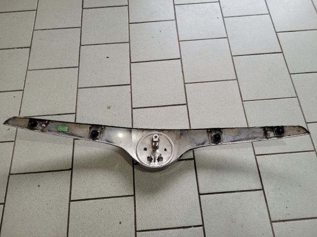 bontott SKODA FABIA II Motorháztető Díszléc Első