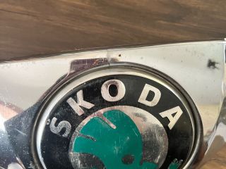 bontott SKODA FABIA II Motorháztető Díszléc Első