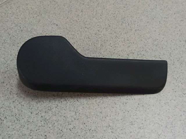 bontott SKODA FABIA II Motorháztető Nyitó Kar / Gomb