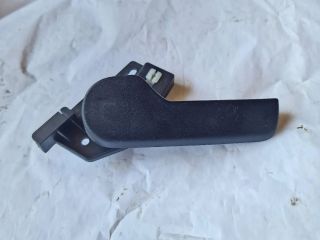 bontott SKODA FABIA II Motorháztető Nyitó Kar / Gomb