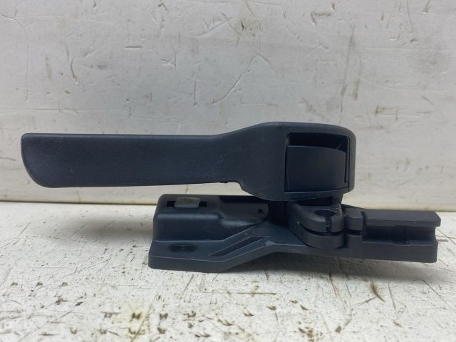 bontott SKODA FABIA II Motorháztető Nyitó Kar / Gomb