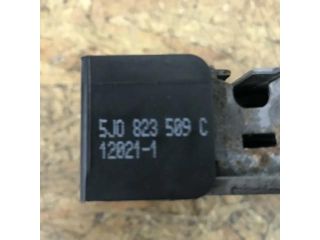 bontott SKODA FABIA II Motorháztető Zárszerkezet