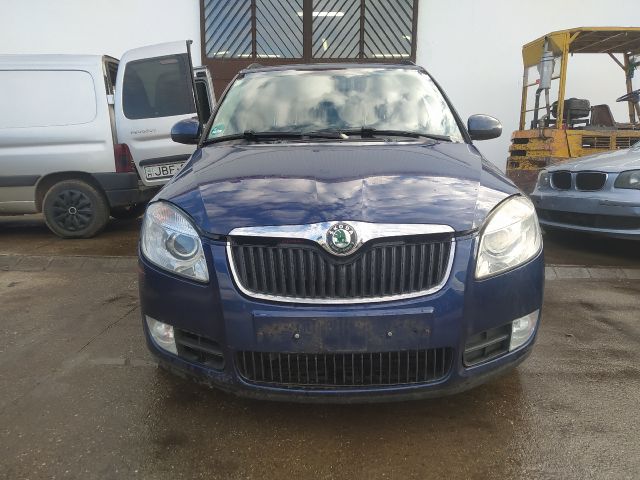 bontott SKODA FABIA II Motorháztető Zsanér Pár