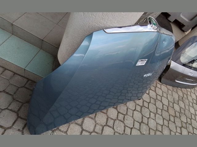 bontott SKODA FABIA II Motorháztető