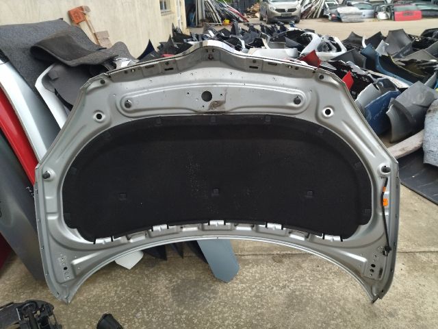 bontott SKODA FABIA II Motorháztető