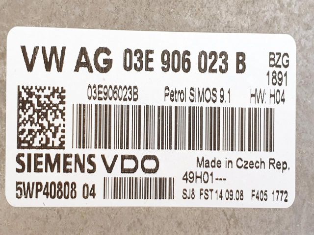 bontott SKODA FABIA II Motorvezérlő