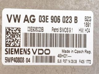 bontott SKODA FABIA II Motorvezérlő