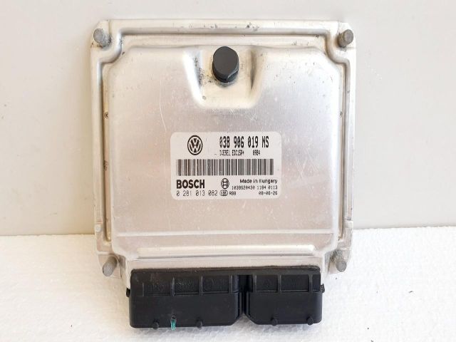 bontott SKODA FABIA II Motorvezérlő