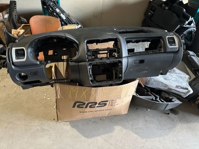 bontott SKODA FABIA II Műszerfal Héj