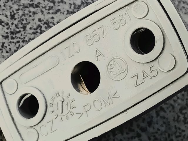 bontott SKODA FABIA II Napellenző Tartó (Pozíciófüggetlen)