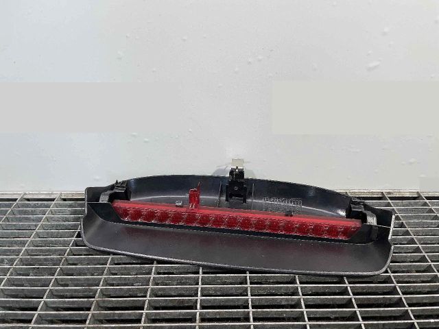 bontott SKODA FABIA II Pótféklámpa