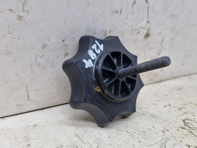 bontott SKODA FABIA II Pótkerék Rögzítő