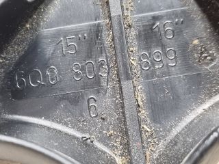 bontott SKODA FABIA II Pótkerék Rögzítő