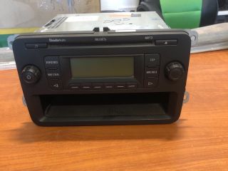 bontott SKODA FABIA II Rádió / CD Kapcsoló